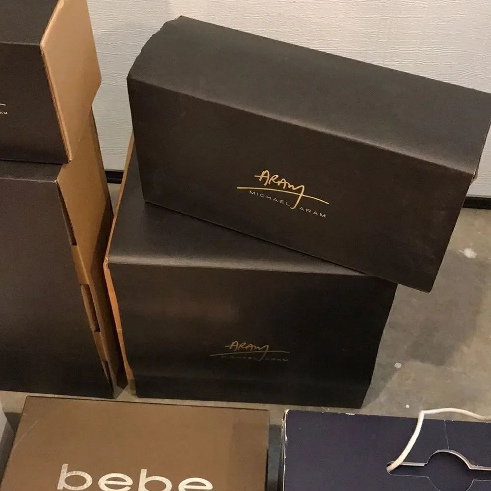 Shoe Box - Picture 7 of 9